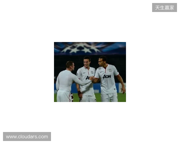 利物浦客战森林：萨拉赫、加克波、埃基蒂克首发，维尔茨出战